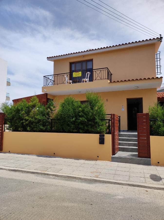 Villa Rina Paphos Exterior foto
